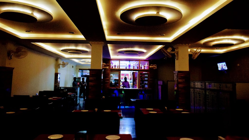 Slr Bar And Kitchen