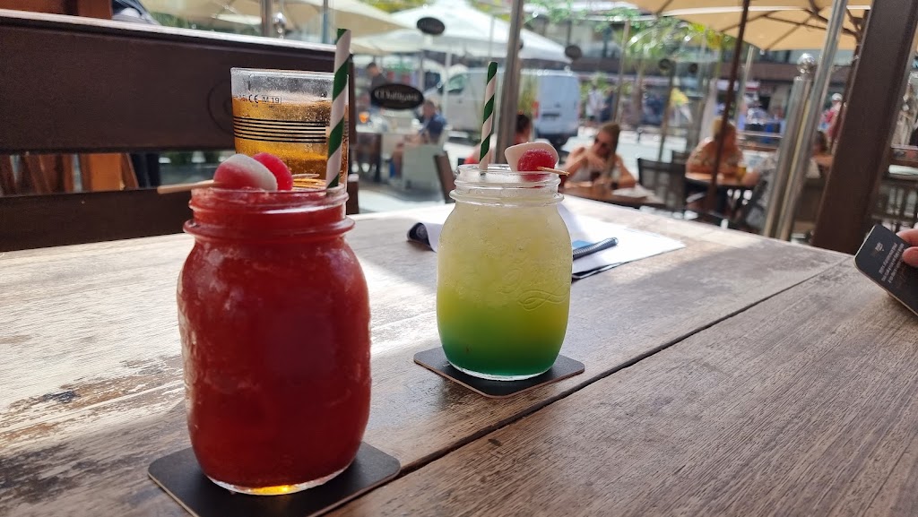O'Neills Bar - Playa del Ingles — Comida y bebida