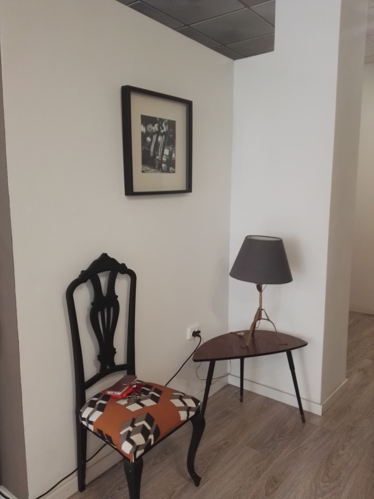 Lola Peluqueria — Interior