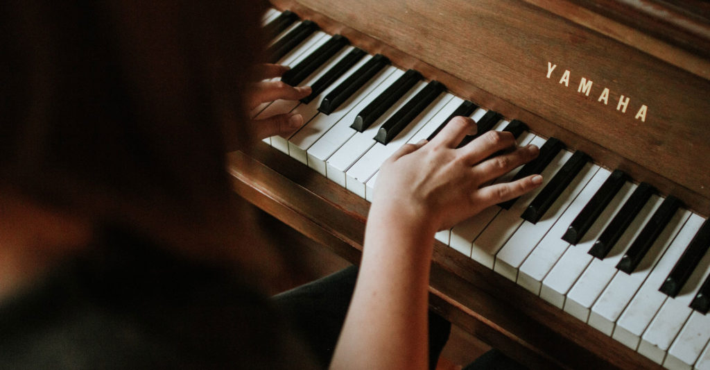 sinfonia 23 escuela de musica — Piano
