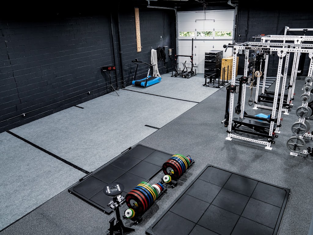  LEG1ON Training & Performance