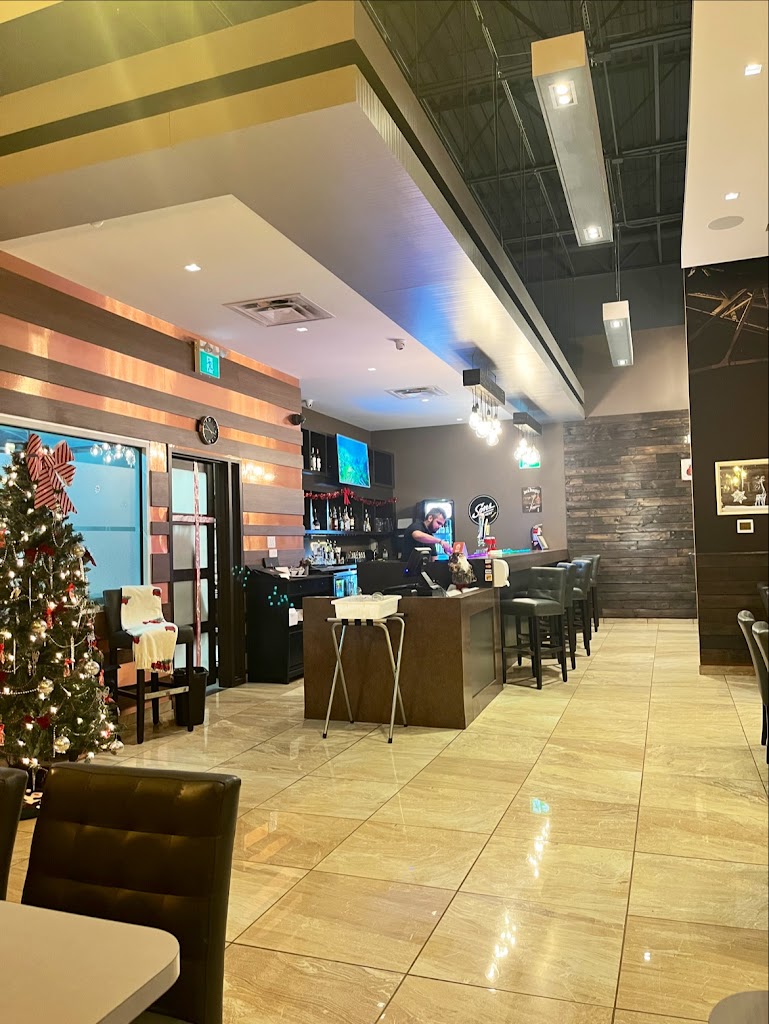 Hungry Head Bar & Grill in Sarnia