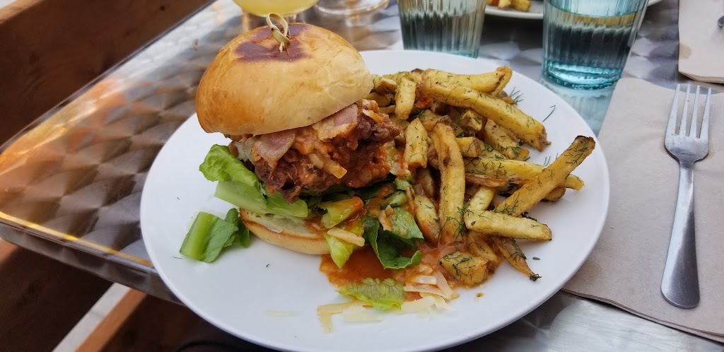 Chicken sandwich