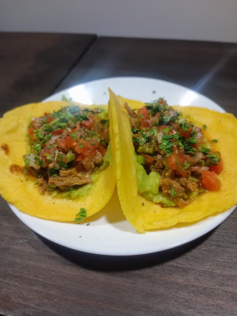 Lo Nostre Bar Cafeteria — Comida y bebida