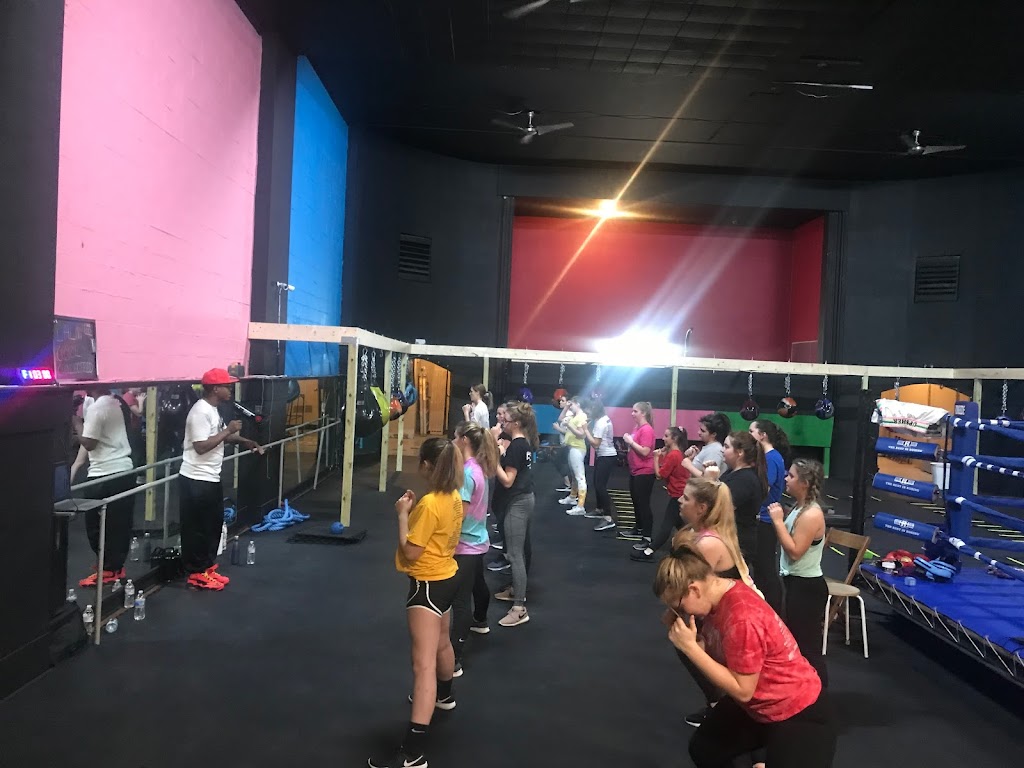  Star Status Boxing Mon Valley