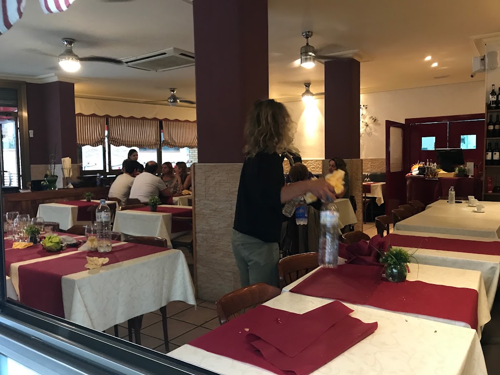Restaurante Milan Calafell — Ambiente