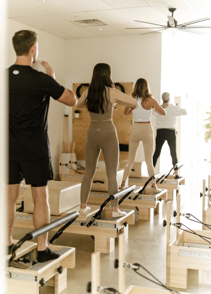  CLEARLY Reformer Pilates