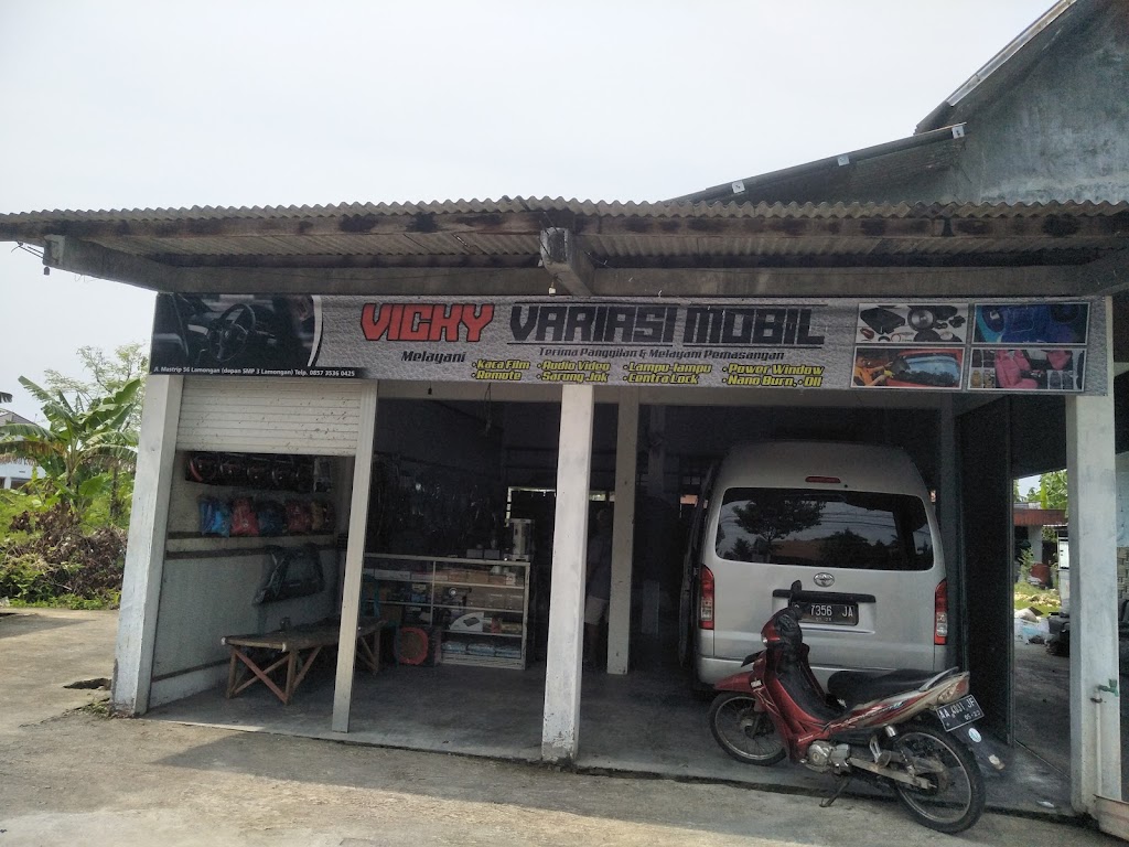 Vicky variasi mobil