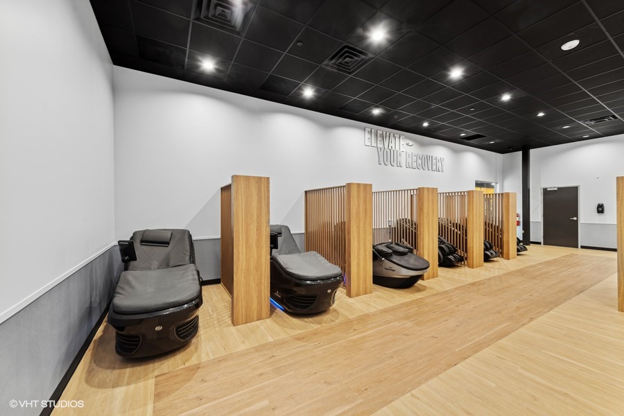  Crunch Fitness - Miami Gardens