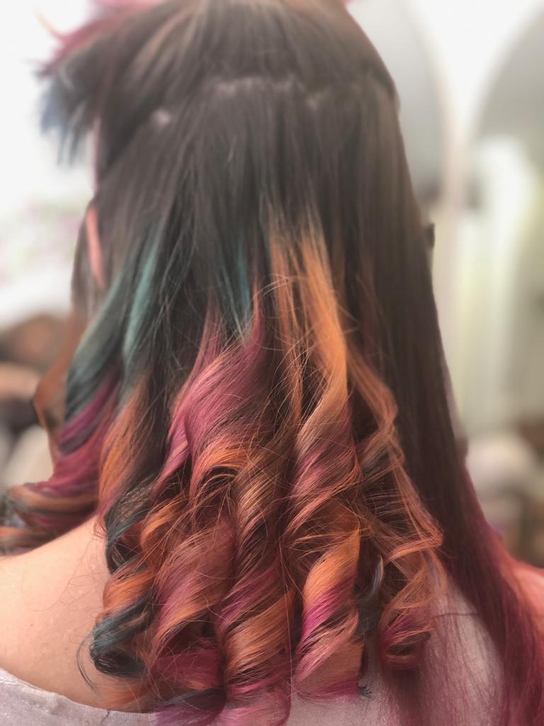 Peluqueria y Estetica Pels Pels