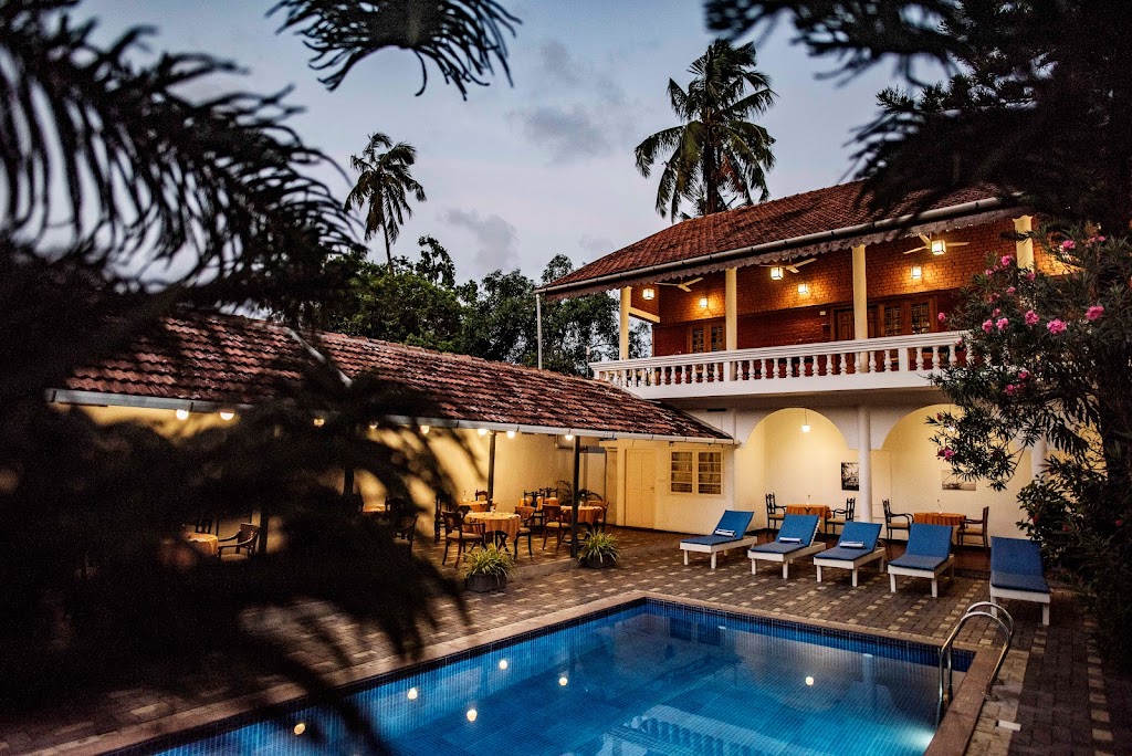 Dutch Bungalow Heritage Hotel In Fort Kochi