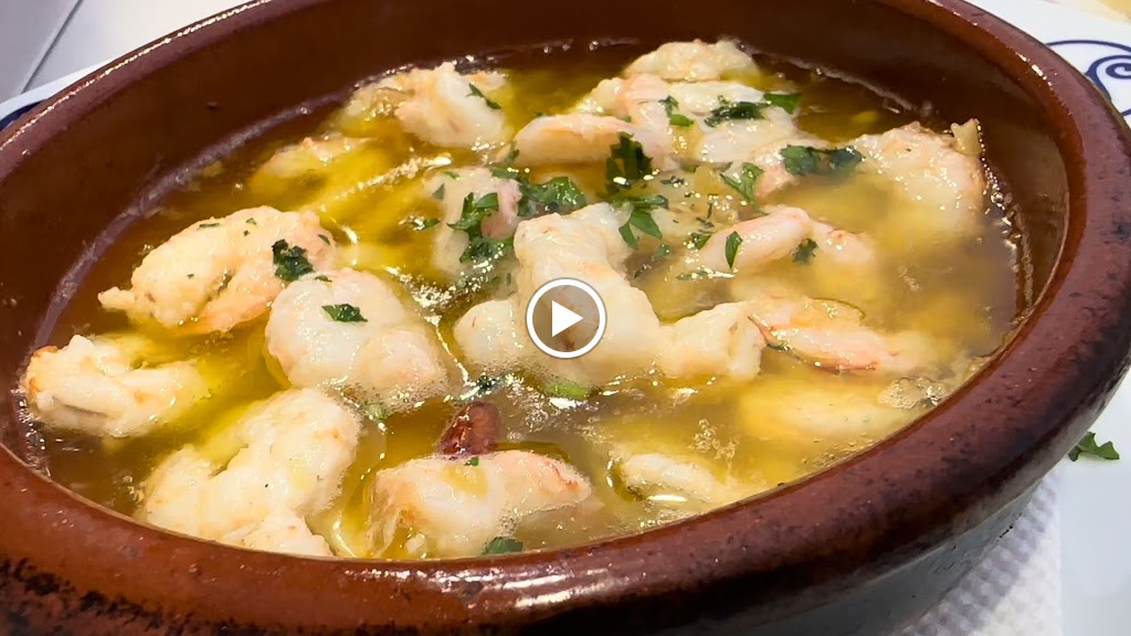 El Malecon Restaurante — Videos