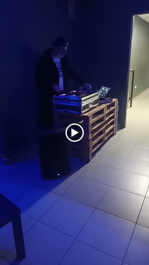 Alga's Beer Club — Videos