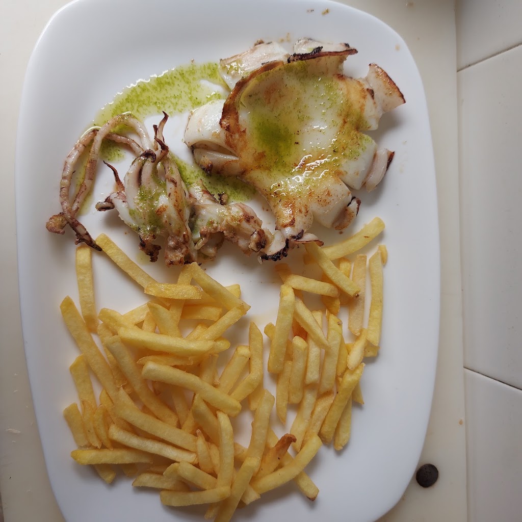 Kiosco bar Manu — Comida y bebida
