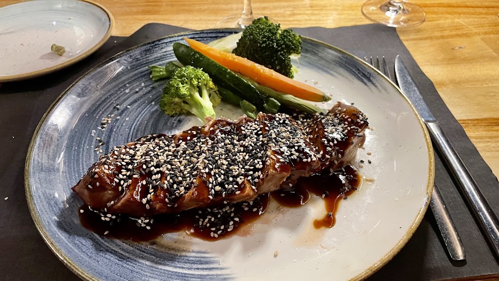 Calma Restaurant — Comida y bebida