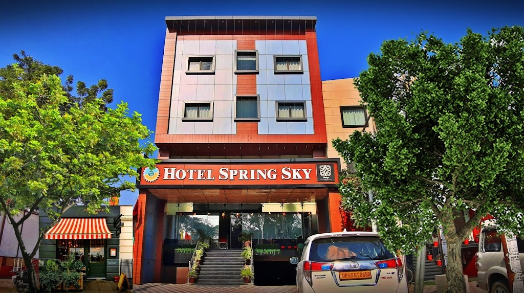 Spring Sky By Shrigo Hotels