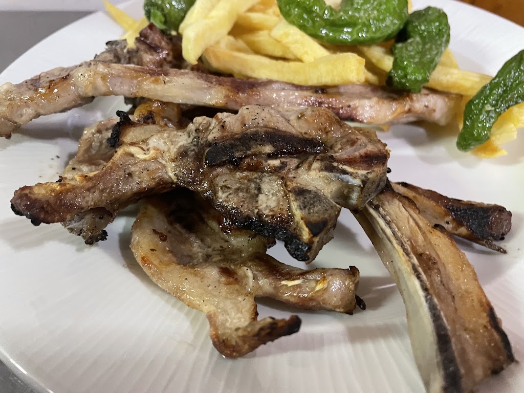 Restaurante El Paladar — Comida y bebida