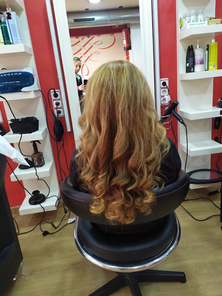Peluqueria Remedios. — Del propietario