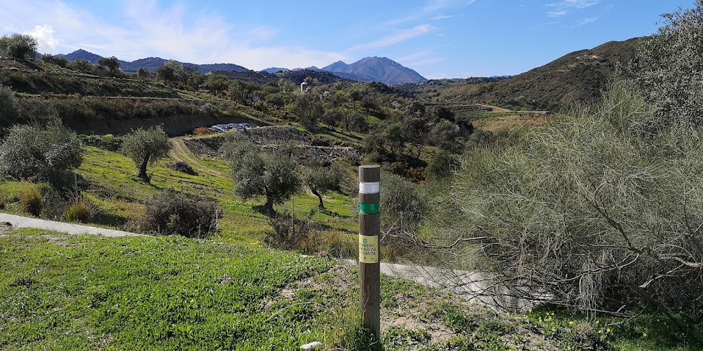 Sendero Camino de la Ermita SL-A 147 (Inicio)
