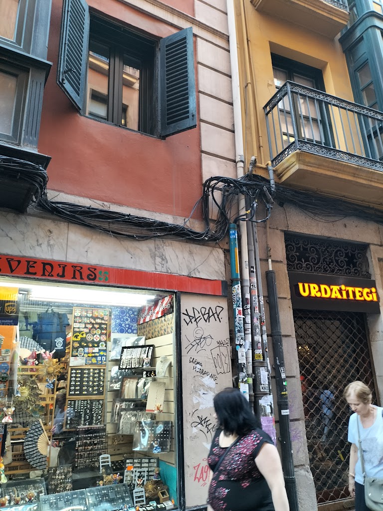 PyB - Regalos y souvenir