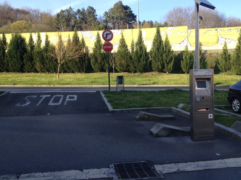 Parking Urreta — Signo