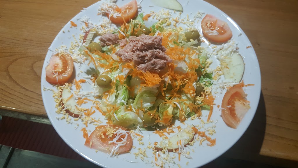 El Cafe de Pio — Comida y bebida