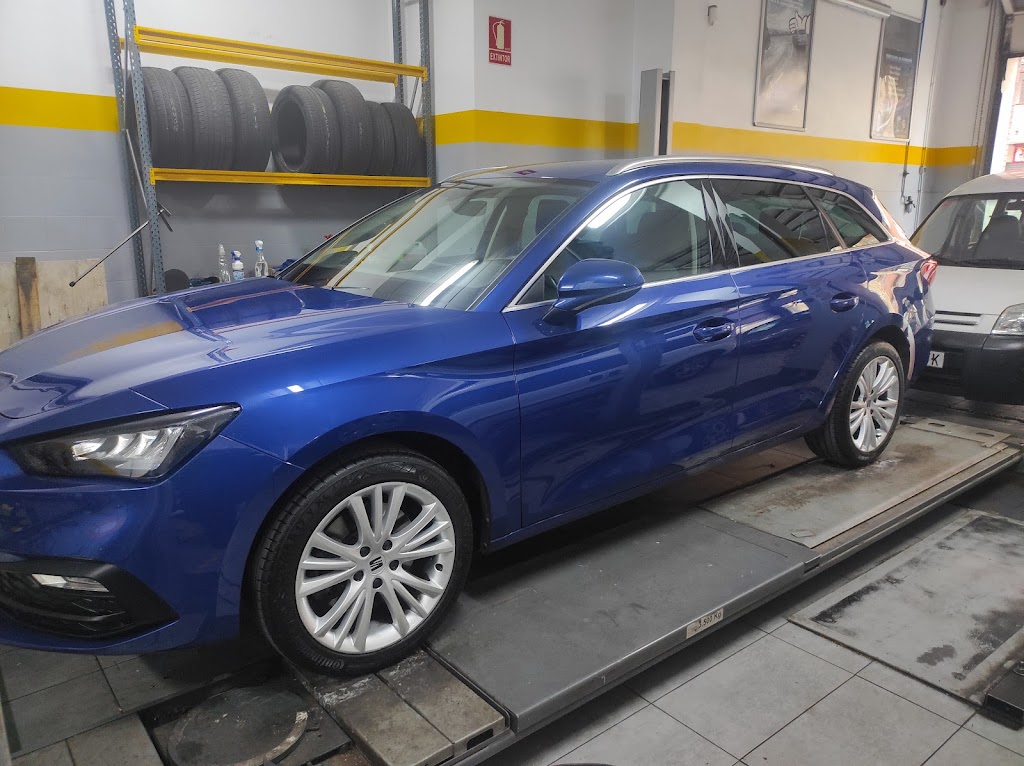 Taller Mecanico Nascar Reus