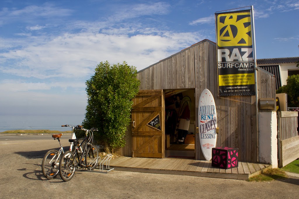 Raz SurfCamp — Oceano