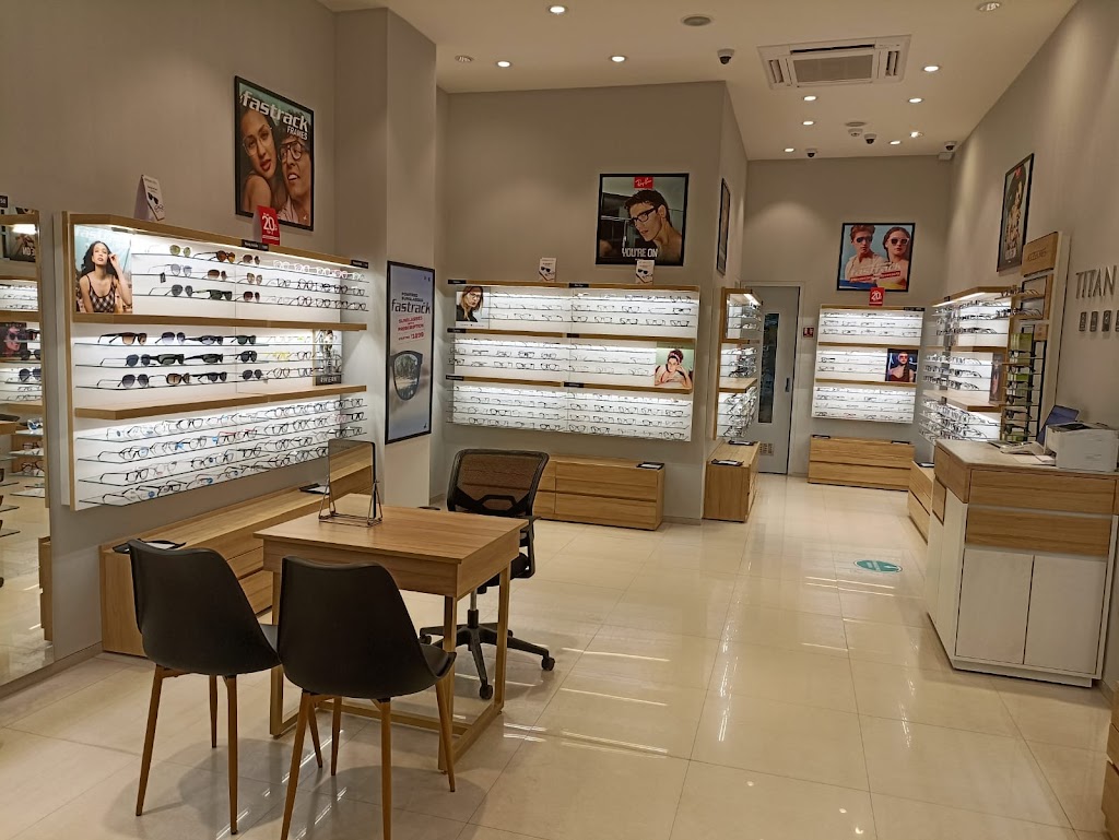 Titan Eye At World Street Faridabad