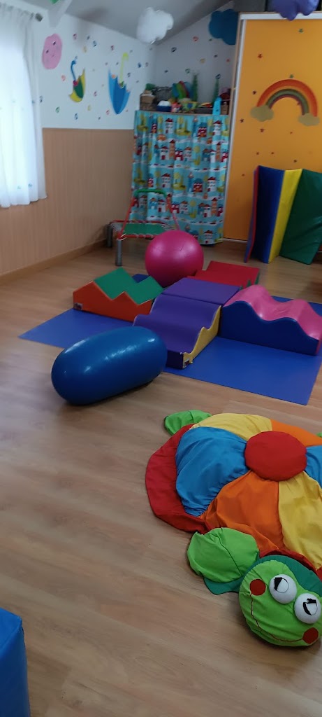 Cpr Inf Arco Iris Infantil — Espacio de recreacion