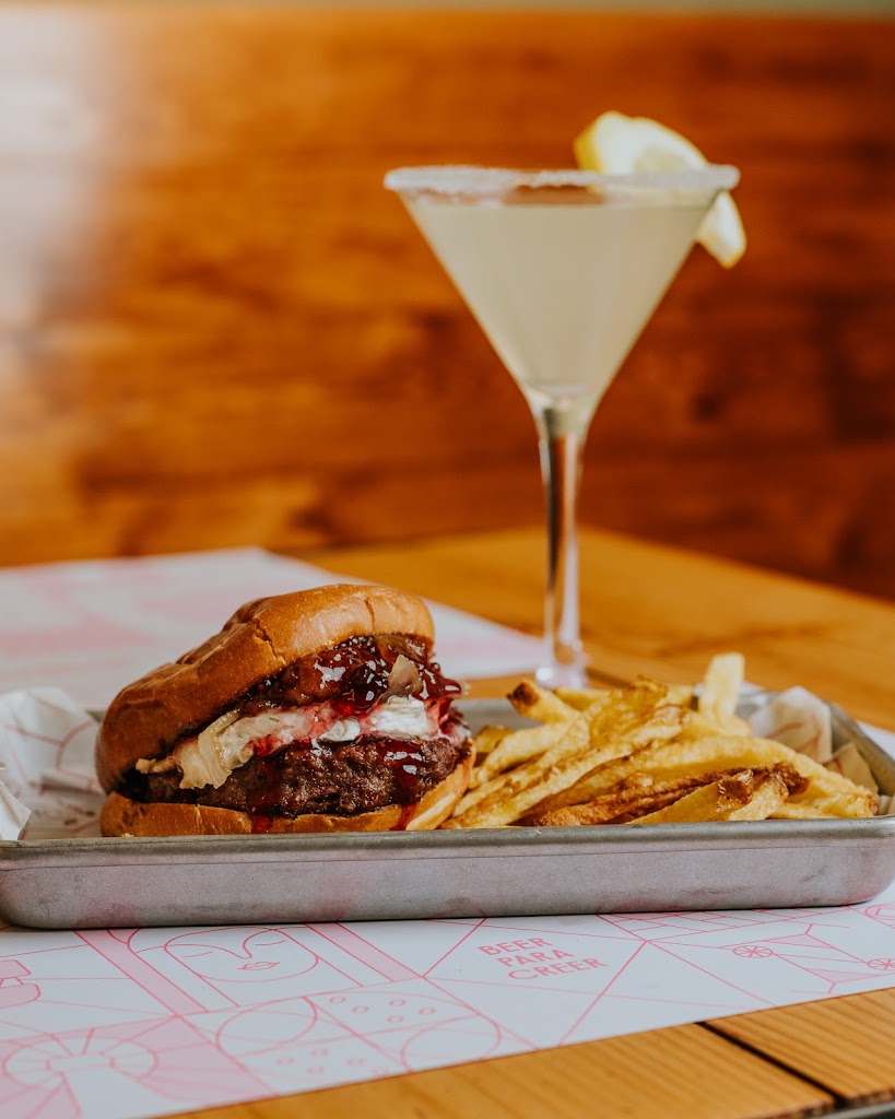 Santa Lola | Badalona — Comida y bebida