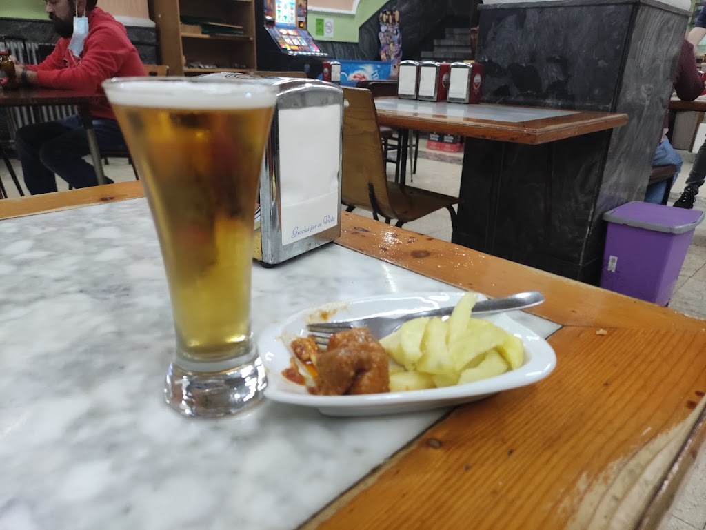 Sociedad Cultural Recreativa — Comida y bebida