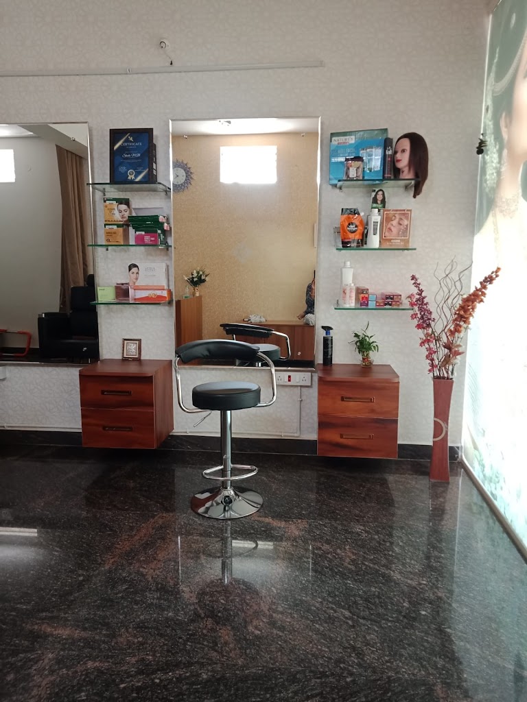 Thrishika Hi Tech Beauty Saloon