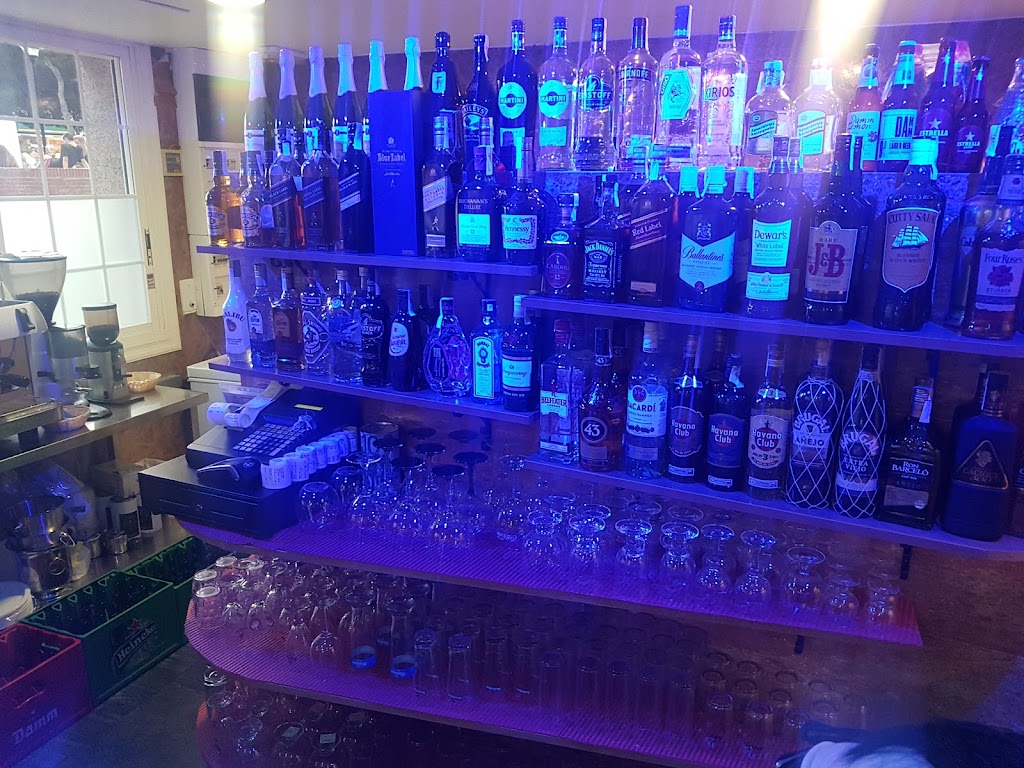 La cantina coffee bar — Ambiente