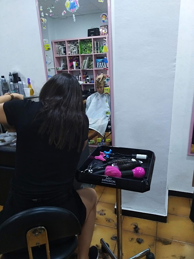 Salon Dea