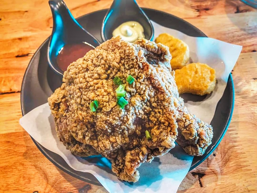 Kaimao Latkrabang ไก่เมา ลาดกระบัง의 사진