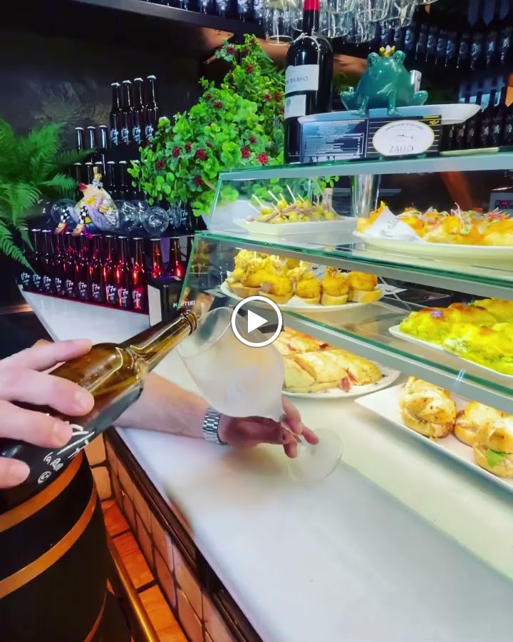 Sorginzulo — Comida y bebida