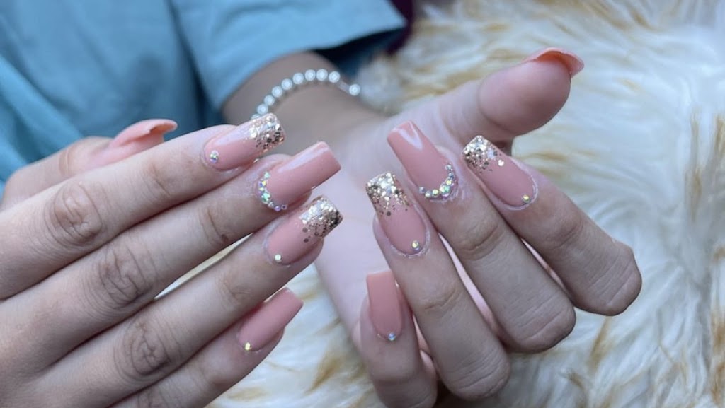 Yugraj Nail And Lash Studio