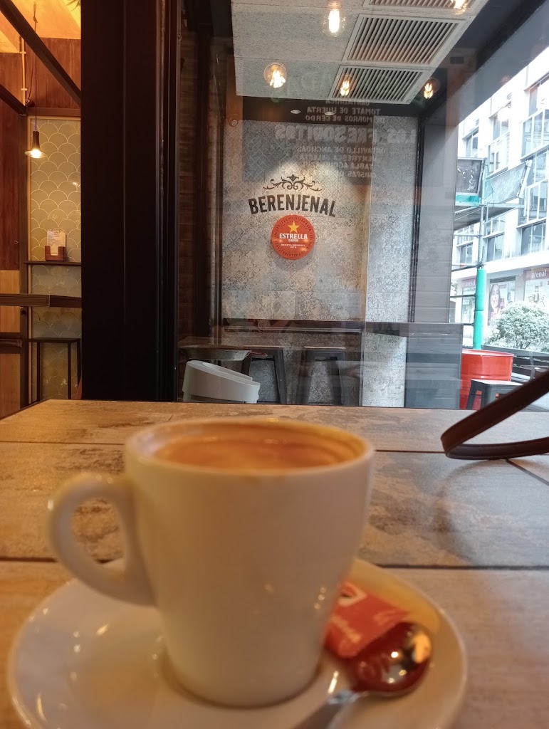 Berenjenal — Capuchino