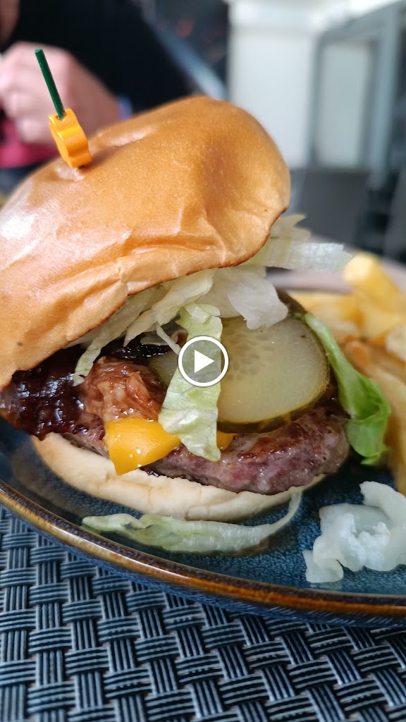 VIP Restaurante & Sport Bar Torremolinos — Videos