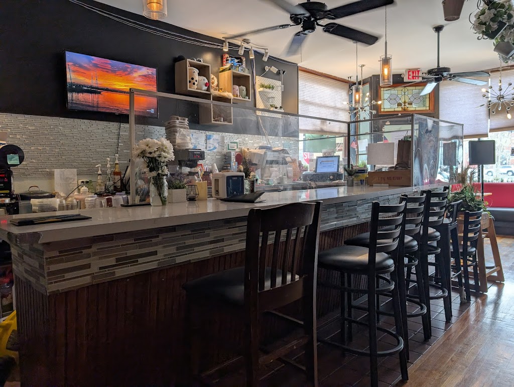 Siam Corner Thai Kitchen & Pho