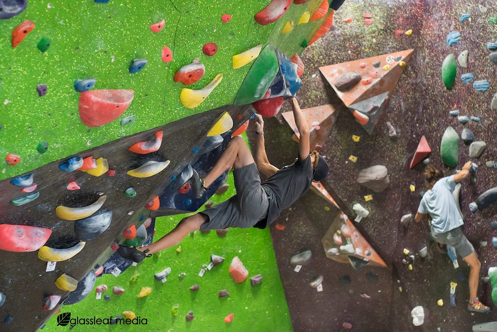  Hangar 18 Indoor Climbing Gym - Mission Viejo