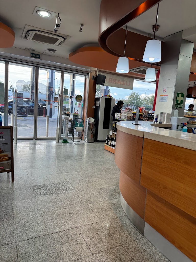 Sprint — Interior