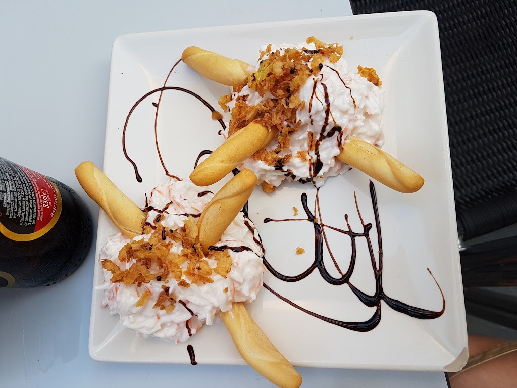Coffee Shop El Canton — Comida y bebida