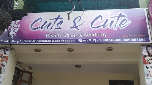 Cuts Cute Beauty Salon Spa For Female