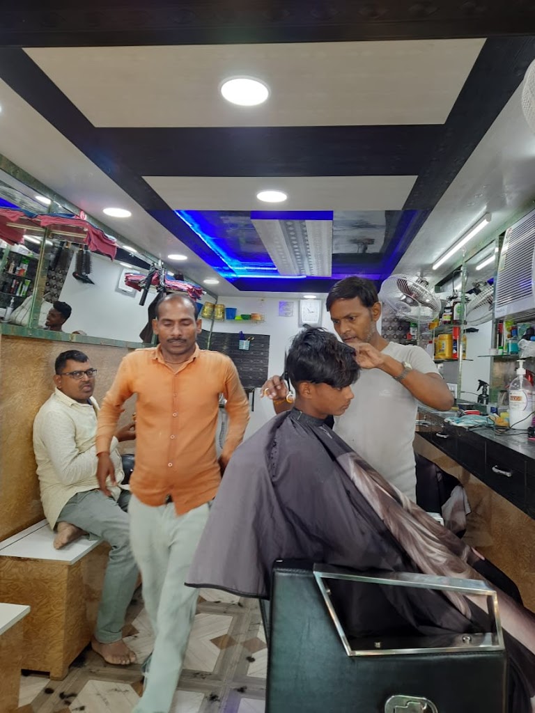 Saif Hair Cutting Salon And Gents Beautiparlor