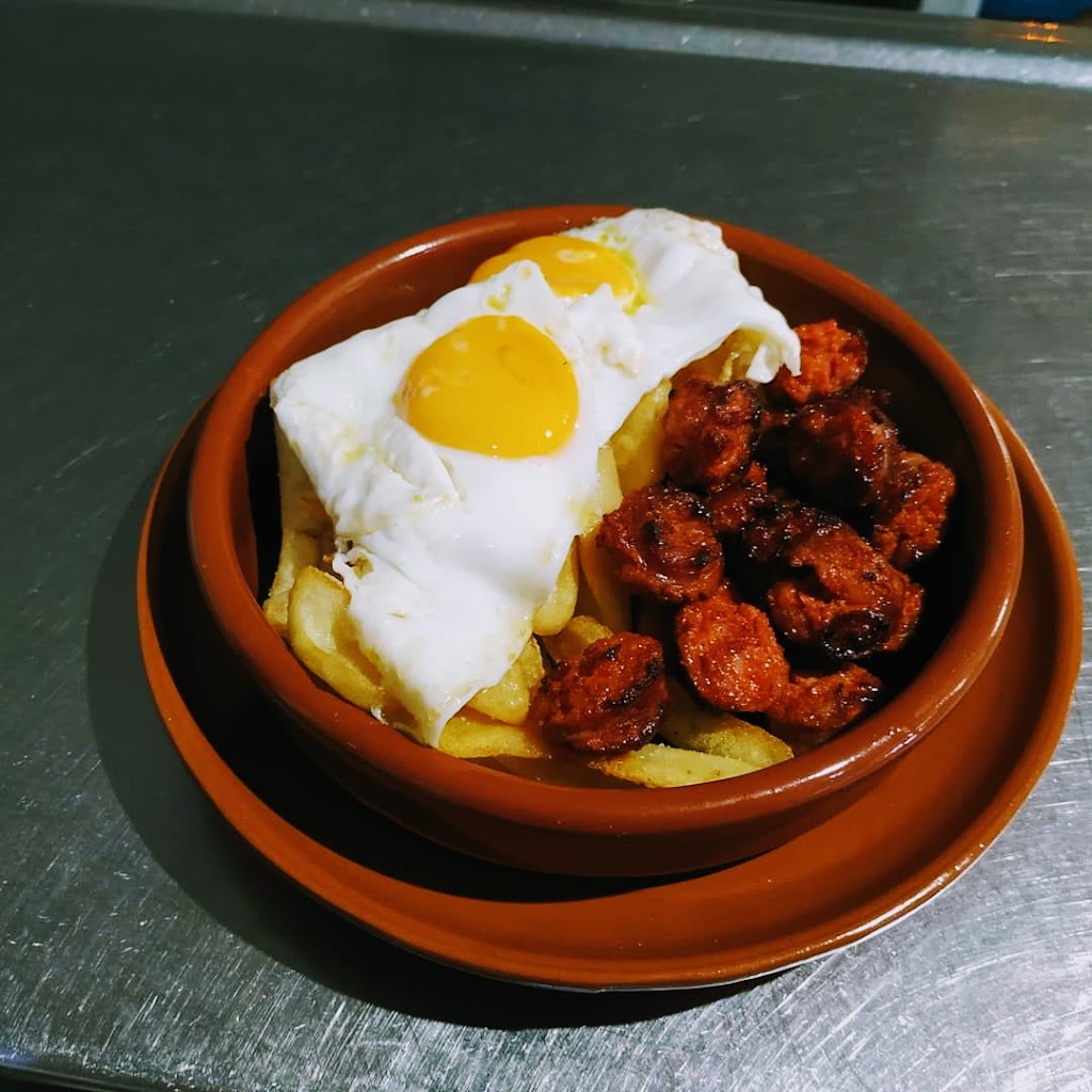 Bar Osuna — Comida y bebida
