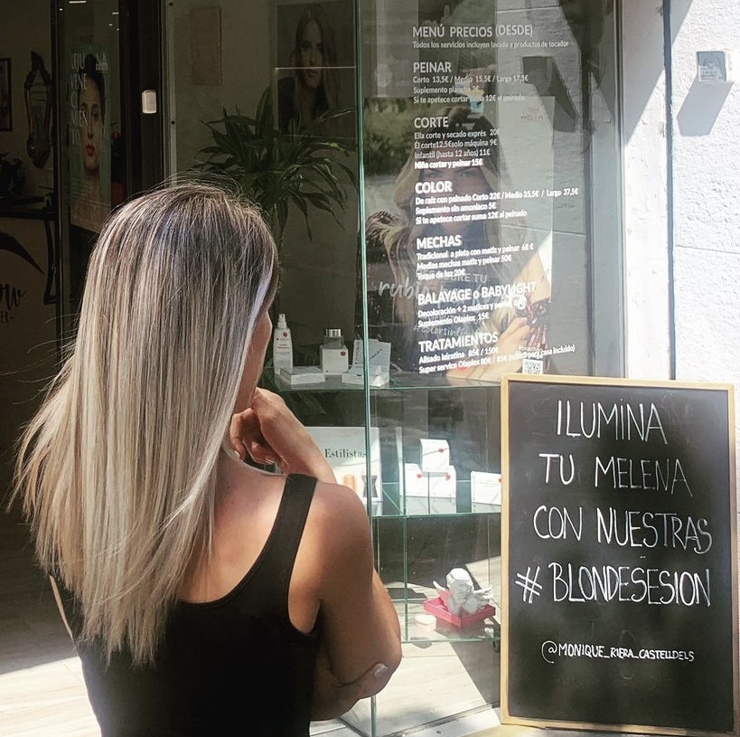 Salon Monique Riera — Carta
