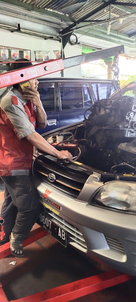Bengkel Mobil Rachwono