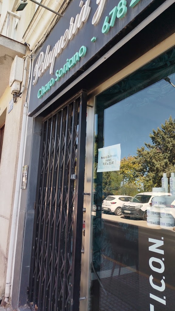 Peluqueria y estetica Charo Soriano — Exterior